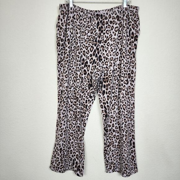 Boutique Pants - Leopard Cheetah Print Pajama Pants